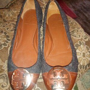 Tory Burch Parker quilted wool gray gold logo ballet flats 6.5